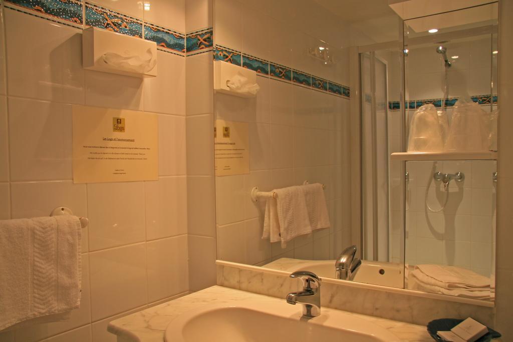 Domaine Le Martinet, The Originals Relais Hotel Bouin  Exterior photo