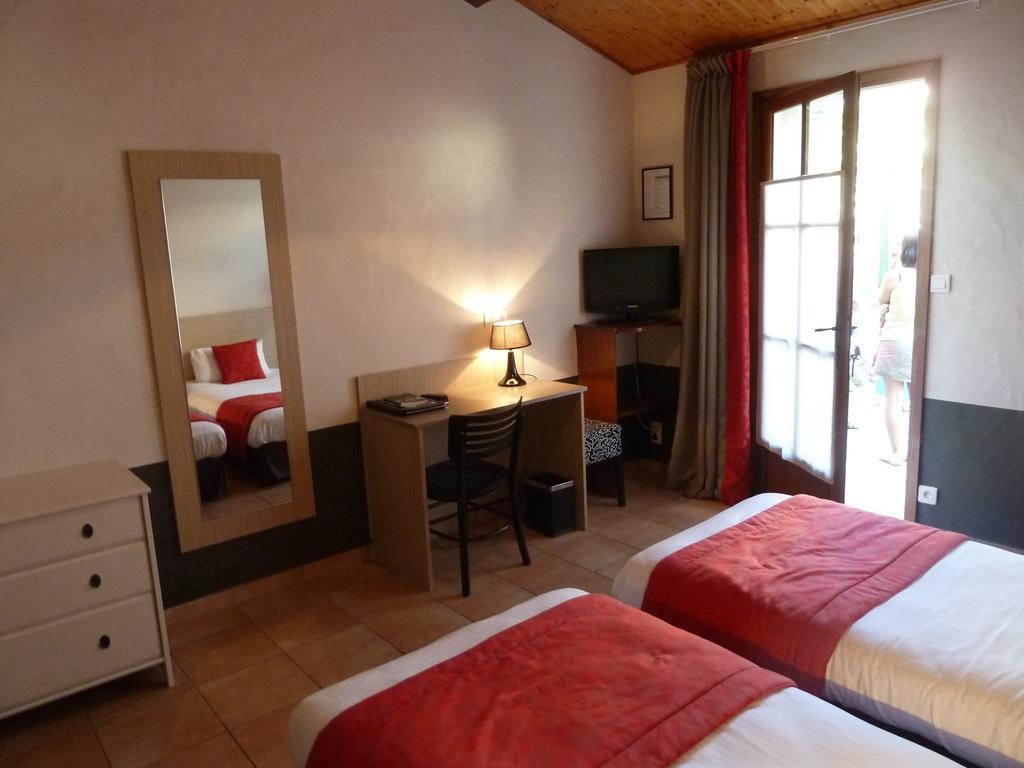 Domaine Le Martinet, The Originals Relais Hotel Bouin  Exterior photo
