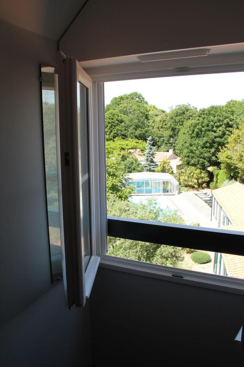 Domaine Le Martinet, The Originals Relais Hotel Bouin  Exterior photo